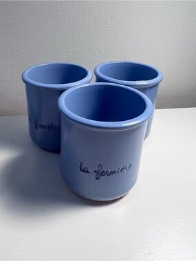 Set of 3 French La Fermiere Yogurt Clay Pots Periwinkle Blue